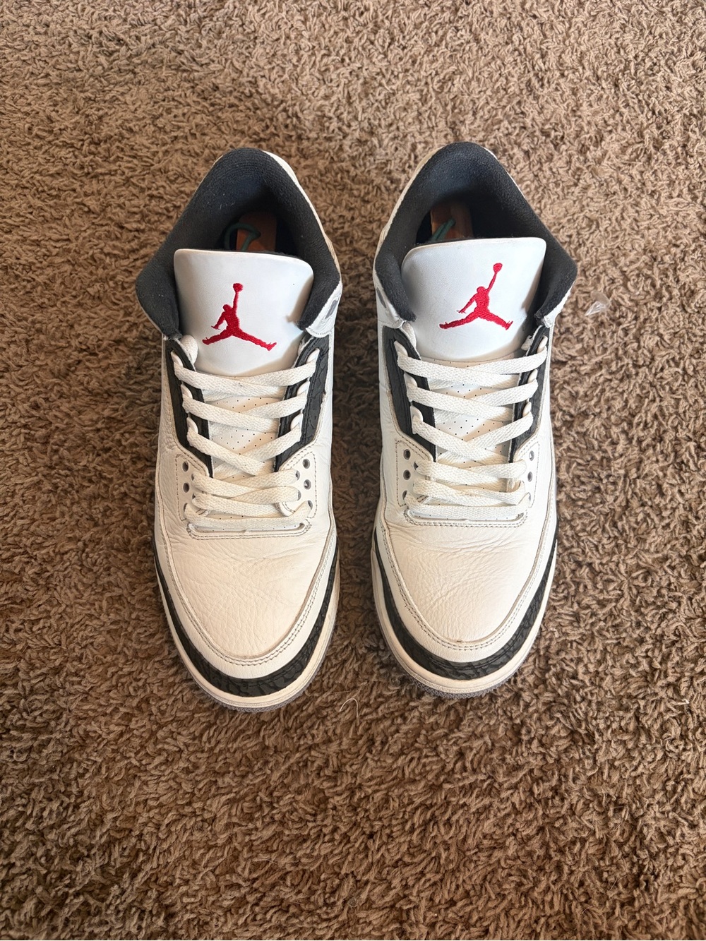 Air Jordan 3 retro cement grey